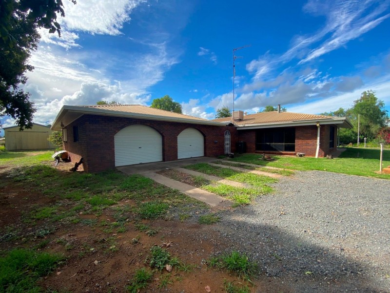 190 Chinchilla Tara Road, Chinchilla QLD 4413