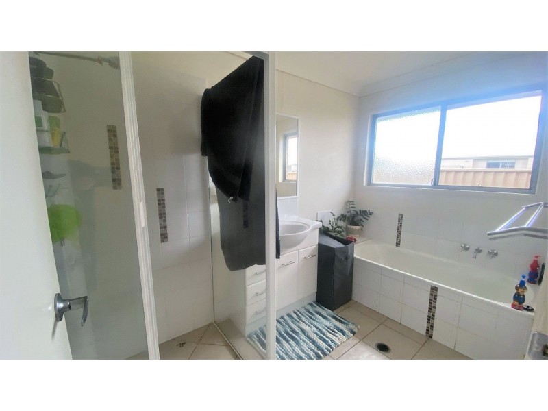 5 Barnsley Street, Chinchilla QLD 4413