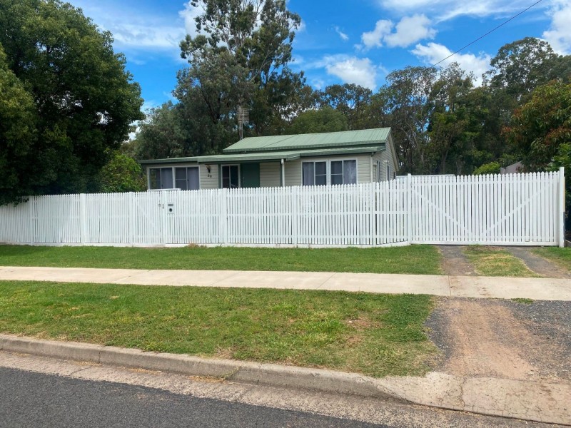 38 Wambo St, Chinchilla QLD 4413
