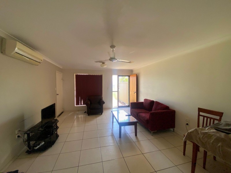 2/107 ZELLER ST, Chinchilla QLD 4413