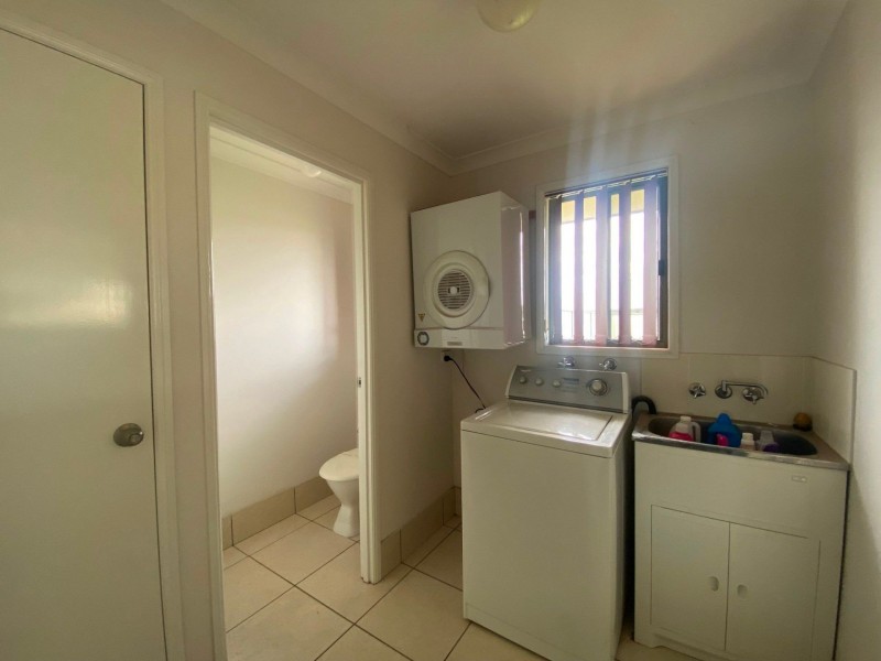 2/107 ZELLER ST, Chinchilla QLD 4413