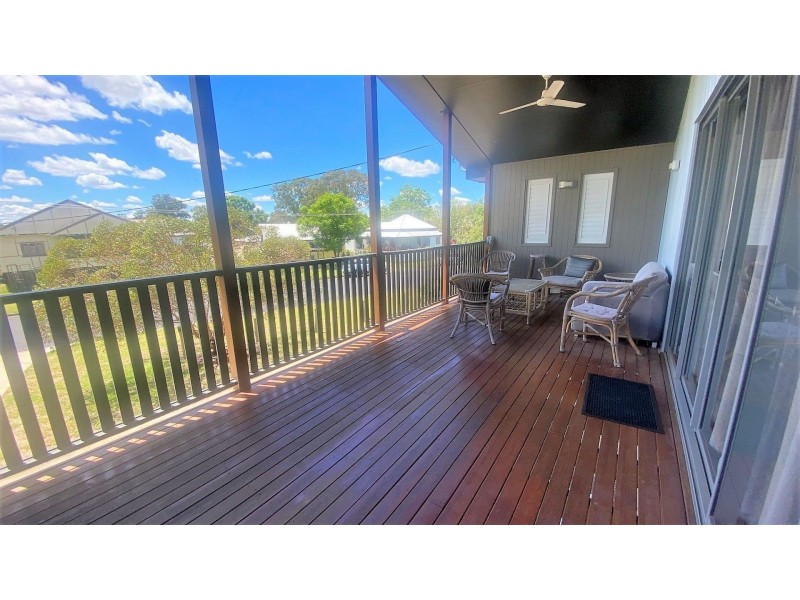 3 Helena Street, Chinchilla QLD 4413