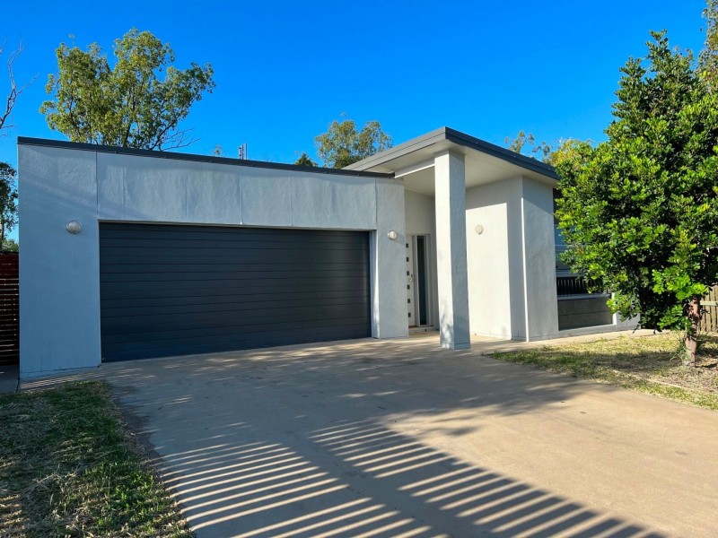 33 Ellem Drive, Chinchilla QLD 4413