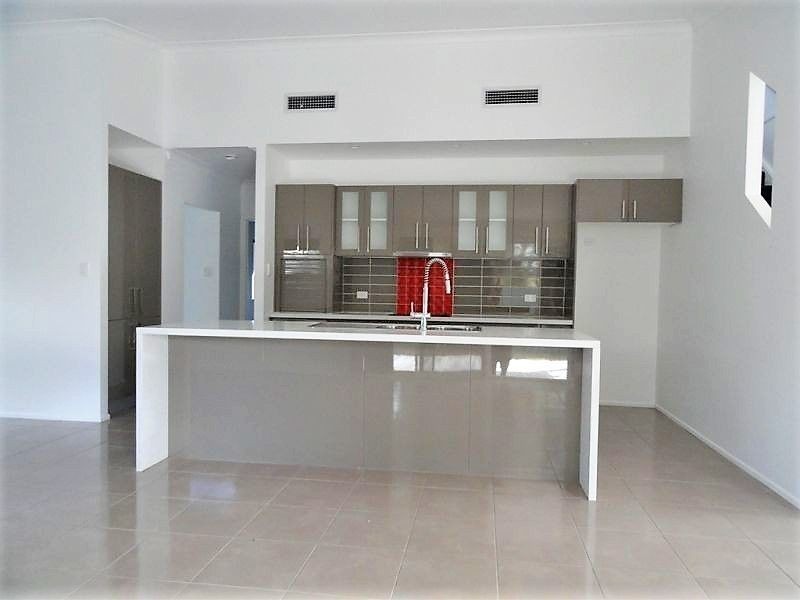 17 Stevenson Street, Chinchilla QLD 4413