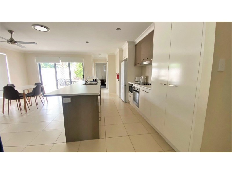 13 Ellem Drive, Chinchilla QLD 4413