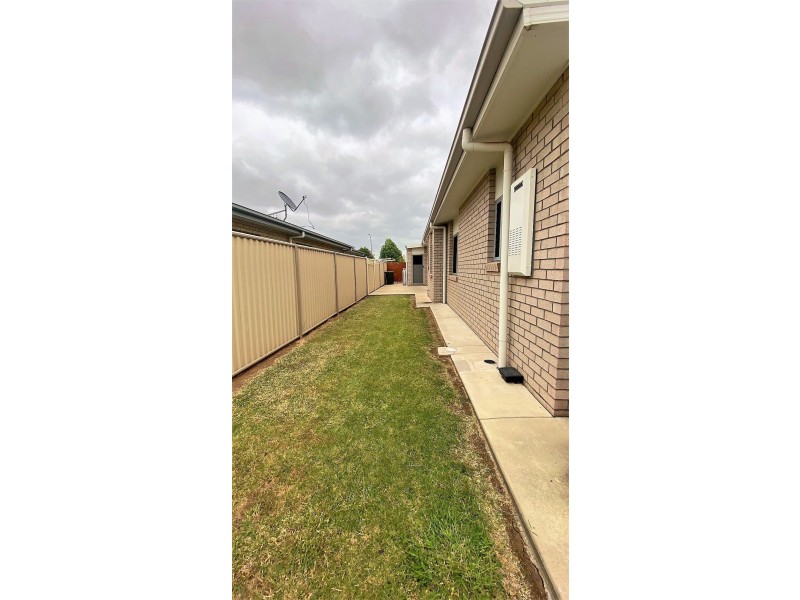 13 Ellem Drive, Chinchilla QLD 4413