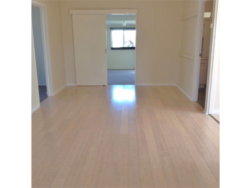 8 Evans Street, Chinchilla QLD 4413