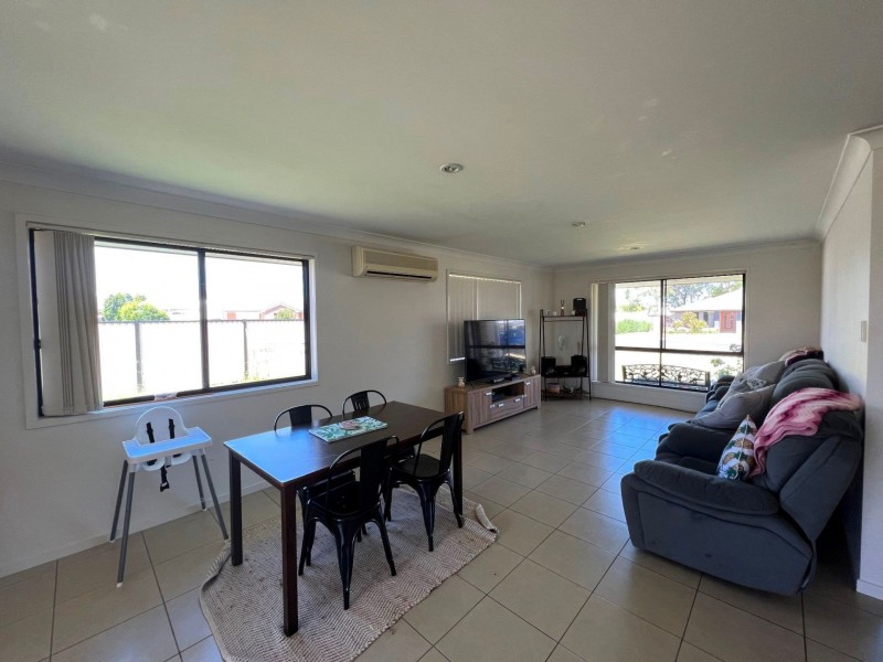 8 Lewis St, Chinchilla QLD 4413