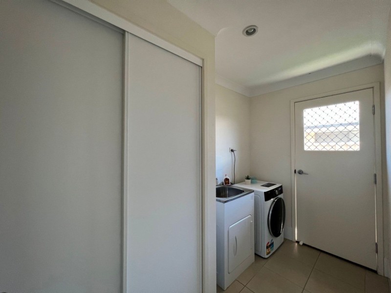 8 Lewis St, Chinchilla QLD 4413