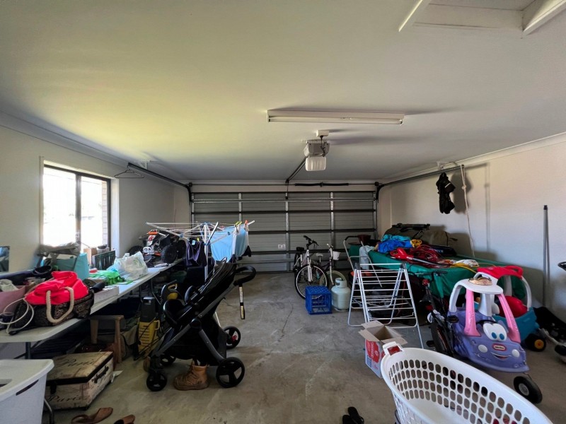 8 Lewis St, Chinchilla QLD 4413