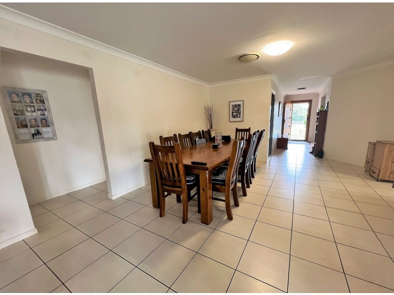 4 Back Avenue, Chinchilla QLD 4413