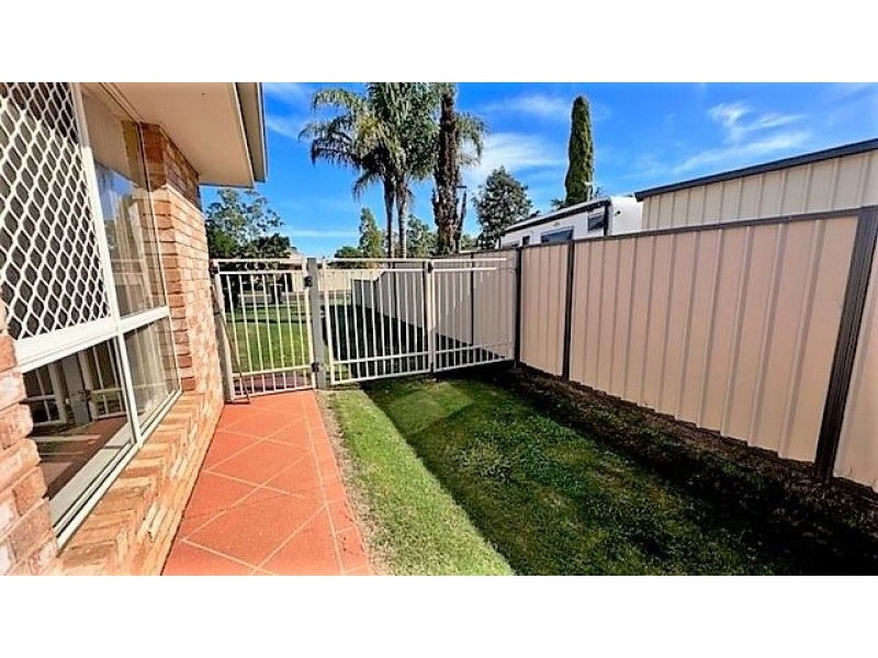 4 Back Avenue, Chinchilla QLD 4413