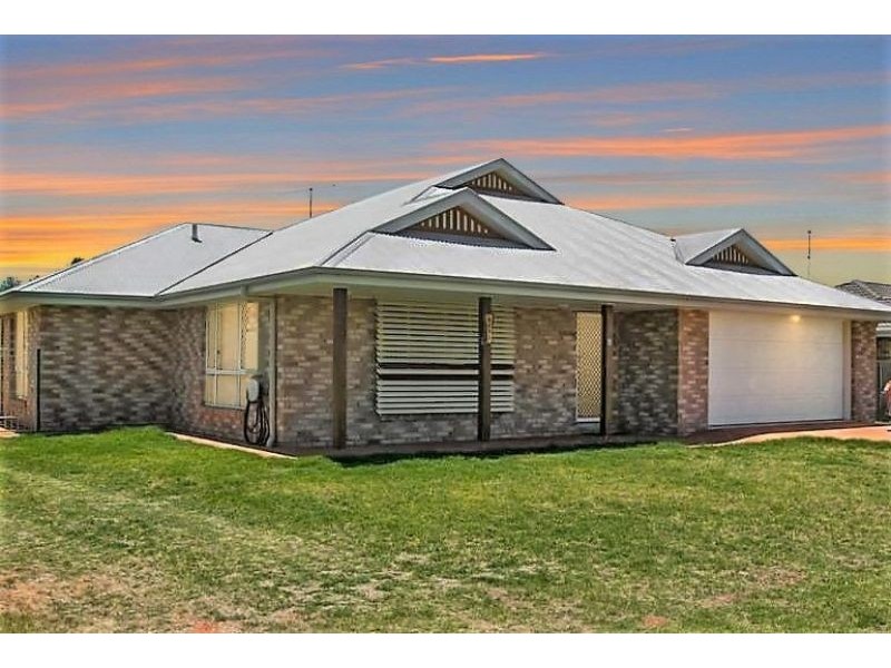 4 Back Avenue, Chinchilla QLD 4413