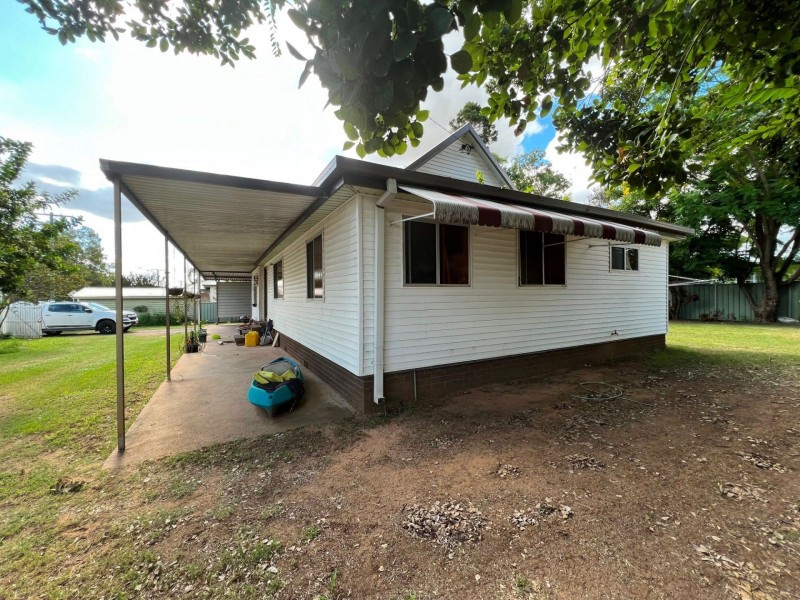 139 Chinchilla St, Chinchilla QLD 4413