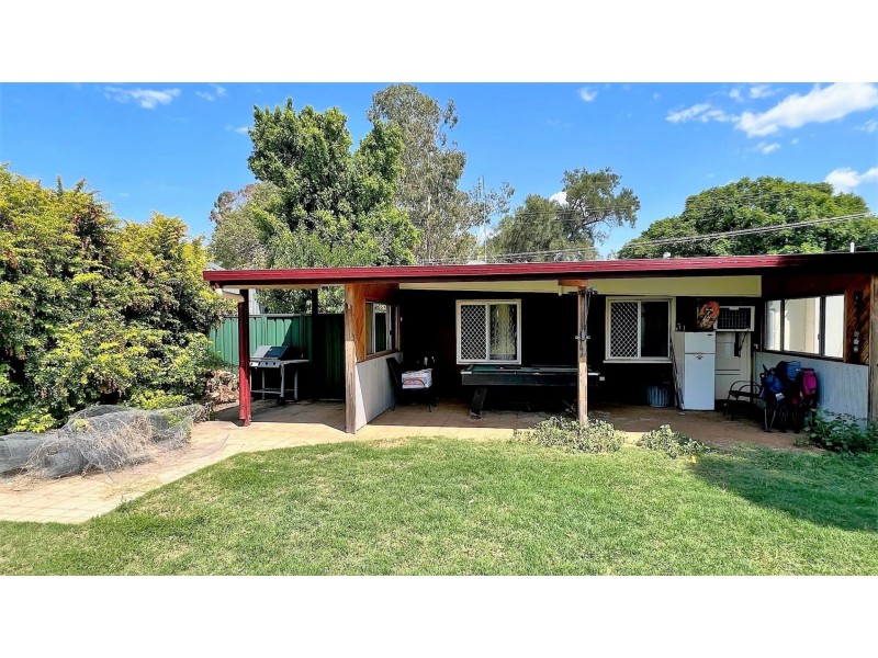 25 Wheeler Street, Chinchilla QLD 4413