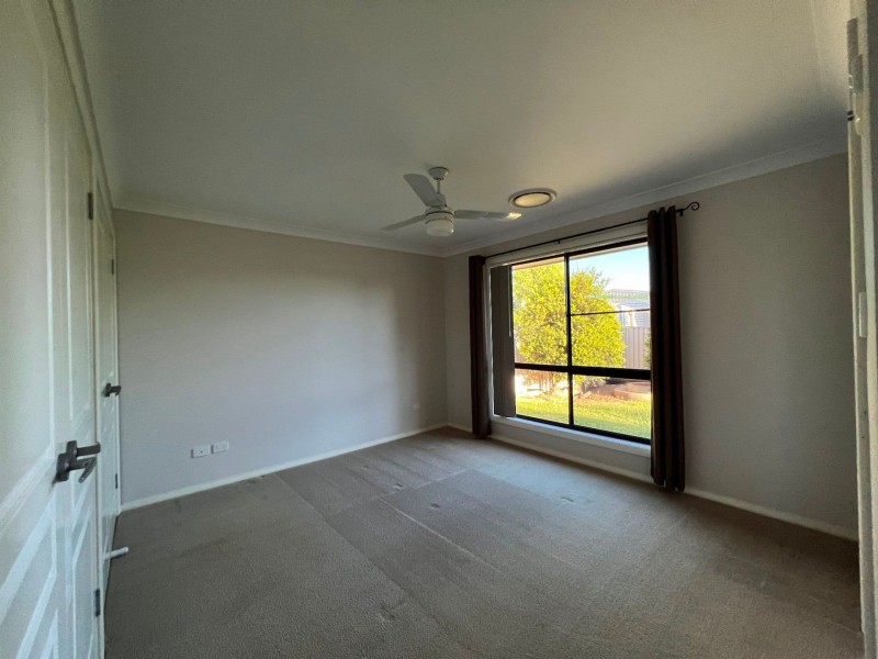 11 Lewis Street, Chinchilla QLD 4413