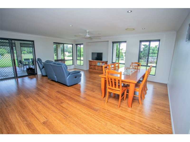 36 Ainsworth Street, Chinchilla QLD 4413