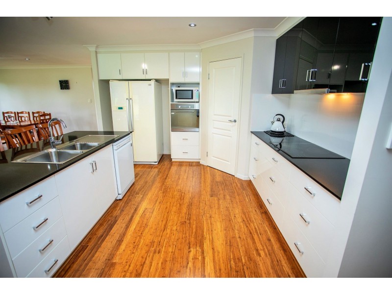 36 Ainsworth Street, Chinchilla QLD 4413