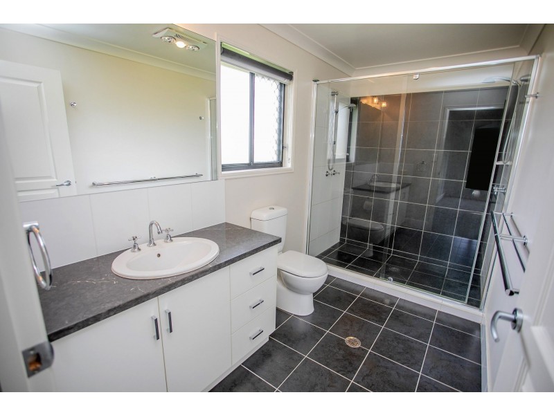 36 Ainsworth Street, Chinchilla QLD 4413