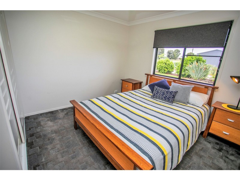 36 Ainsworth Street, Chinchilla QLD 4413