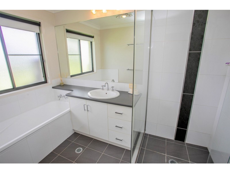 36 Ainsworth Street, Chinchilla QLD 4413