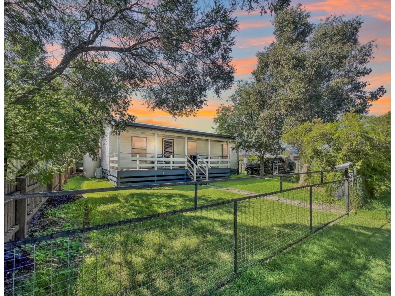 27 Mackie Street, Chinchilla QLD 4413