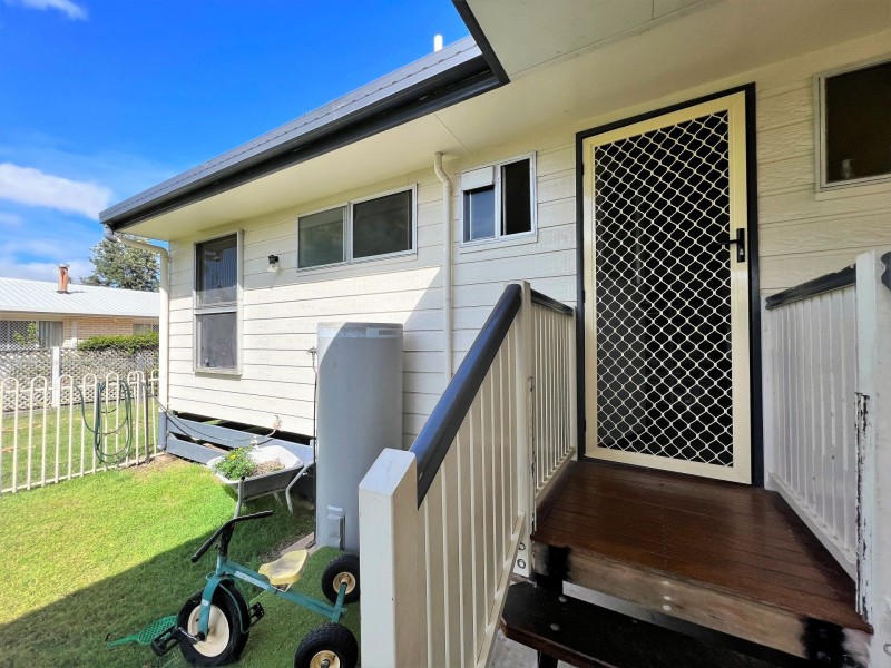 27 Mackie Street, Chinchilla QLD 4413