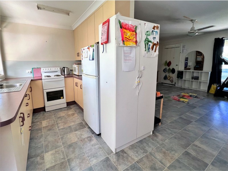 27 Mackie Street, Chinchilla QLD 4413