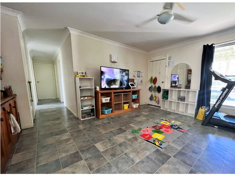 27 Mackie Street, Chinchilla QLD 4413