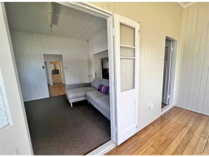 77 Wambo Street, Chinchilla QLD 4413