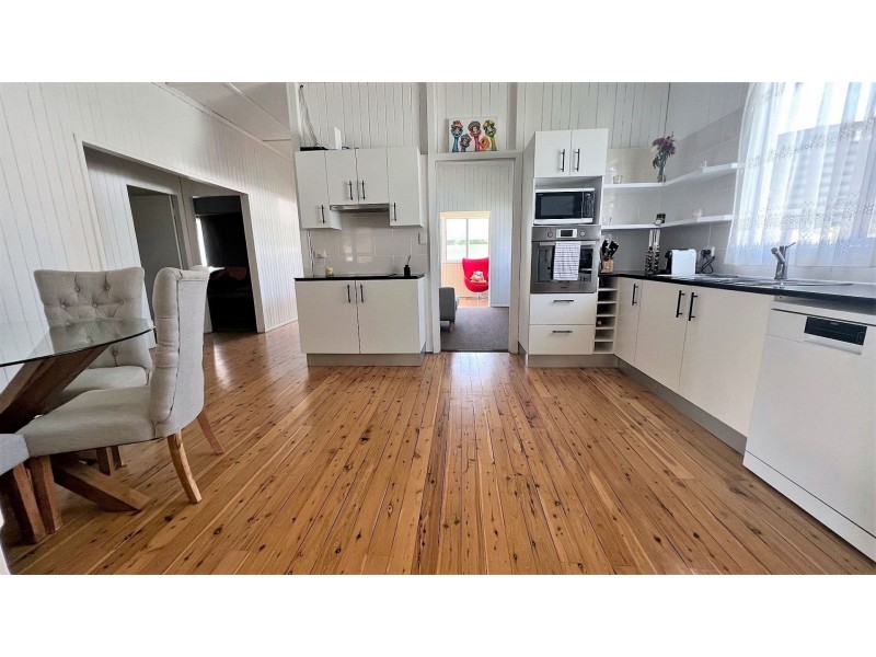 77 Wambo Street, Chinchilla QLD 4413