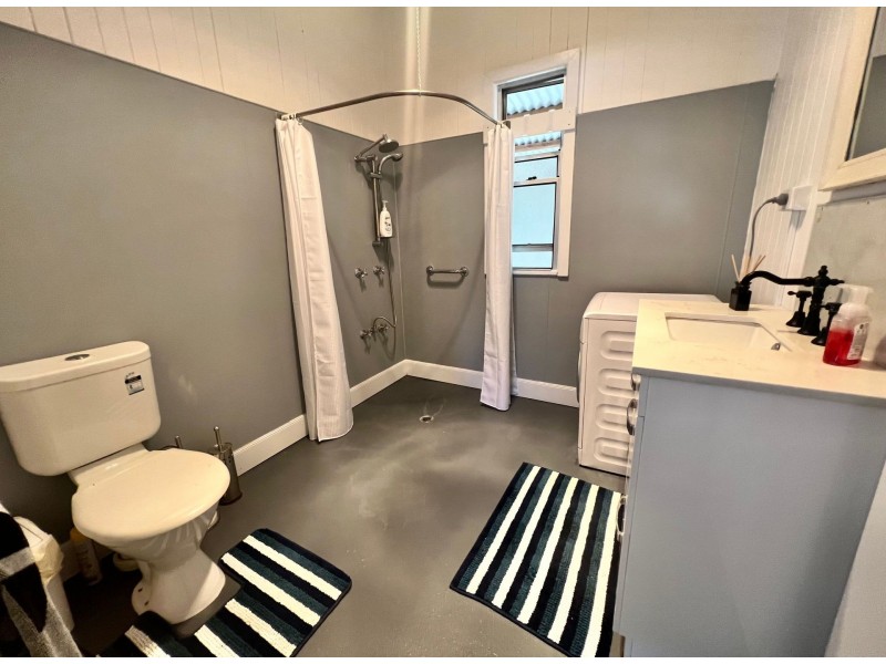 77 Wambo Street, Chinchilla QLD 4413