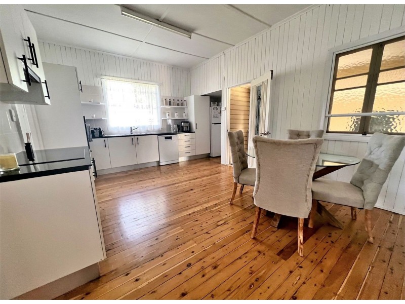 77 Wambo Street, Chinchilla QLD 4413