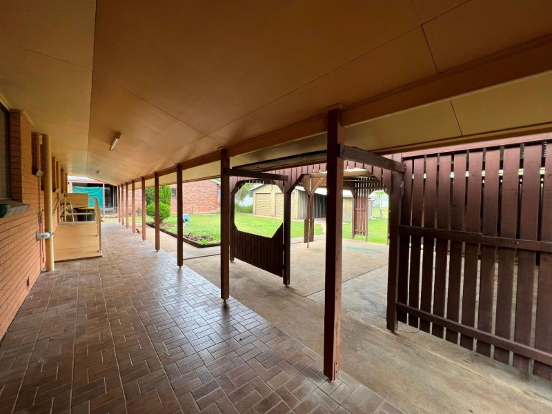 112 Zeller St, Chinchilla QLD 4413