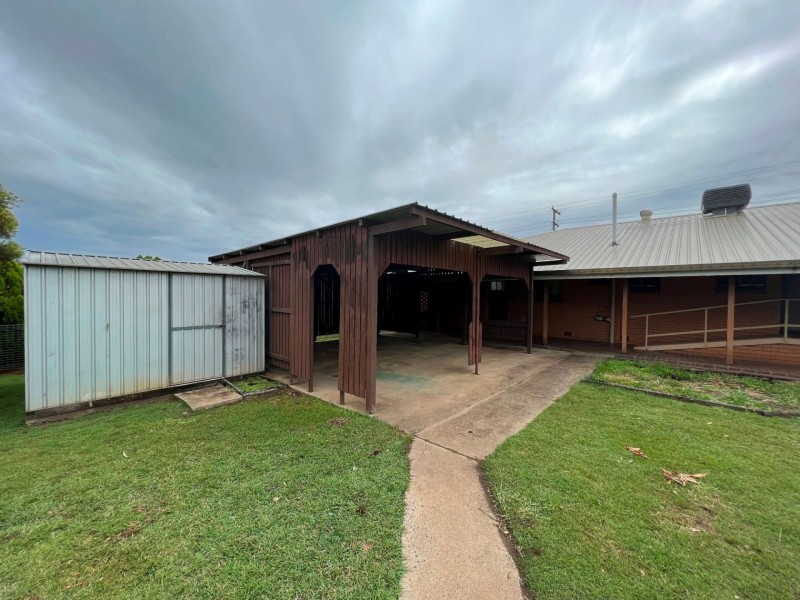 112 Zeller St, Chinchilla QLD 4413