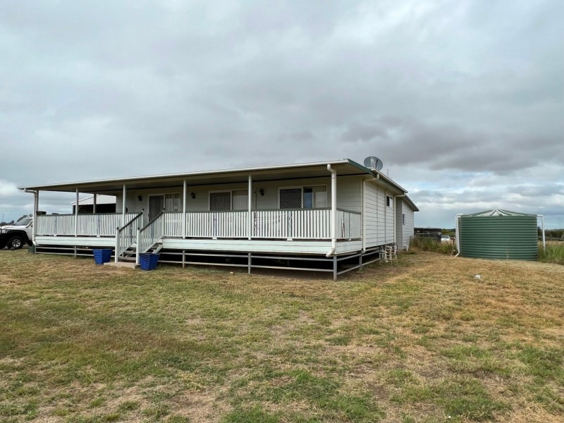 250 Roche Creek Road, Wandoan QLD 4419