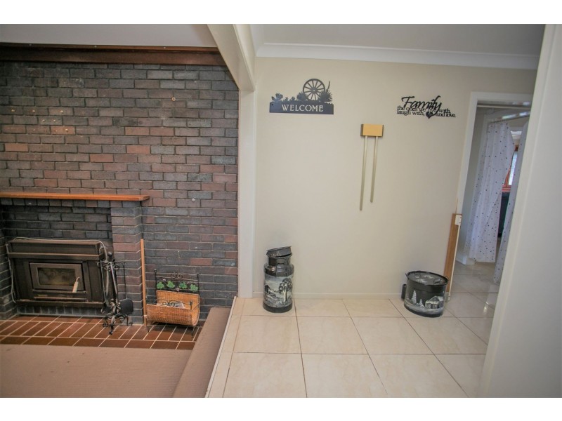 46 Windmill Road, Chinchilla QLD 4413