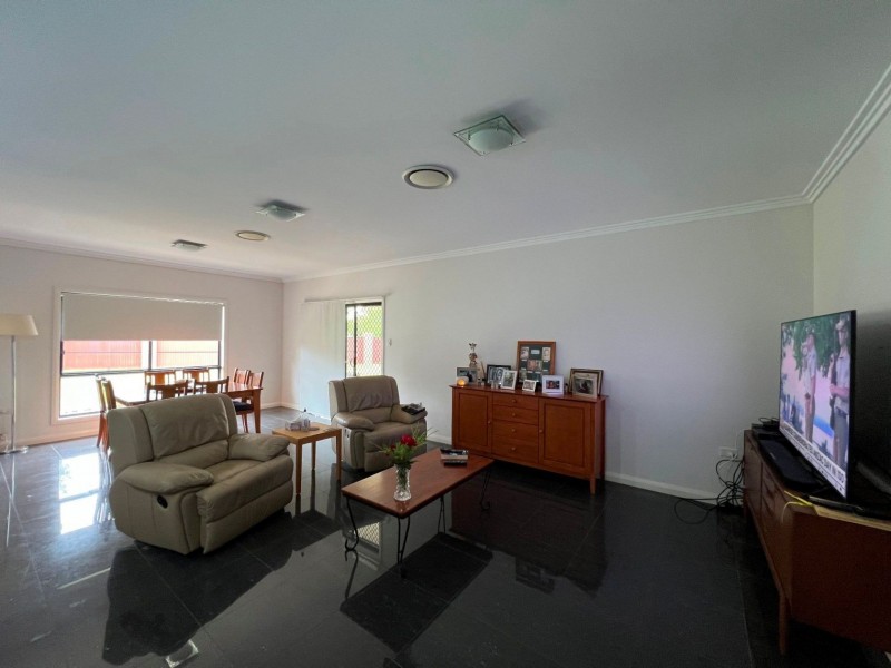 1 Sommerfeld Cres, Chinchilla QLD 4413