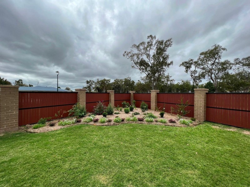 1 Sommerfeld Cres, Chinchilla QLD 4413