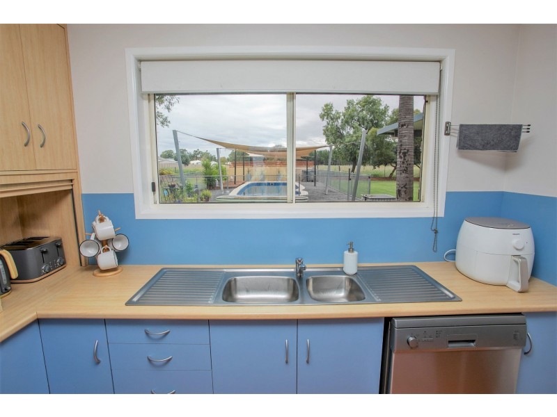 48 Gormley Road, Chinchilla QLD 4413