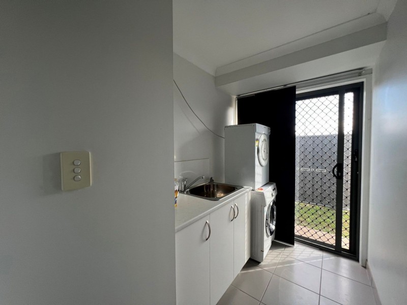 6 Dudley St, Chinchilla QLD 4413