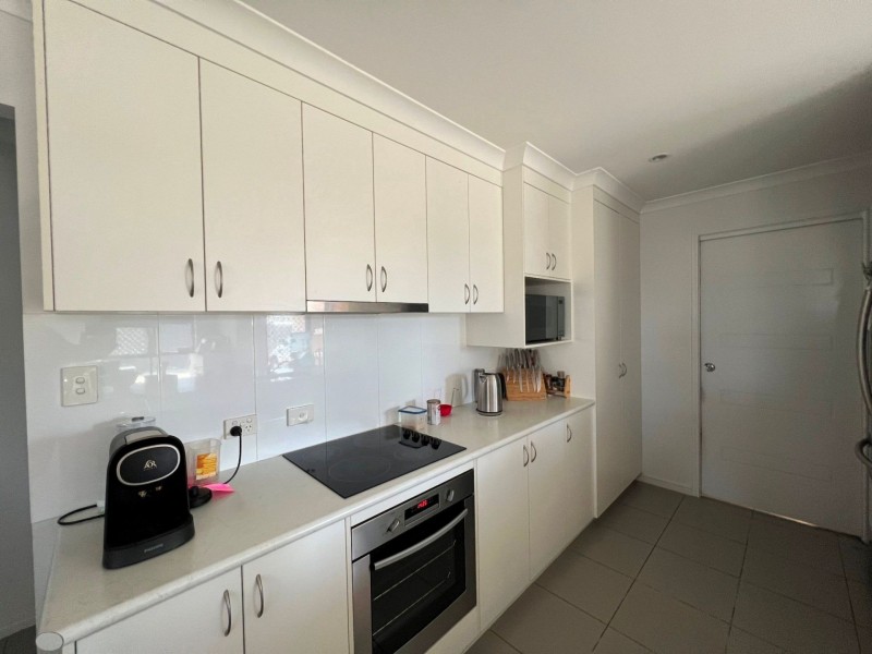 6B Dudley St, Chinchilla QLD 4413