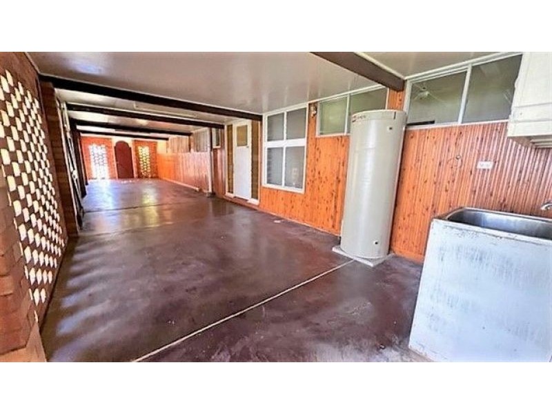 34 Mackie Street, Chinchilla QLD 4413