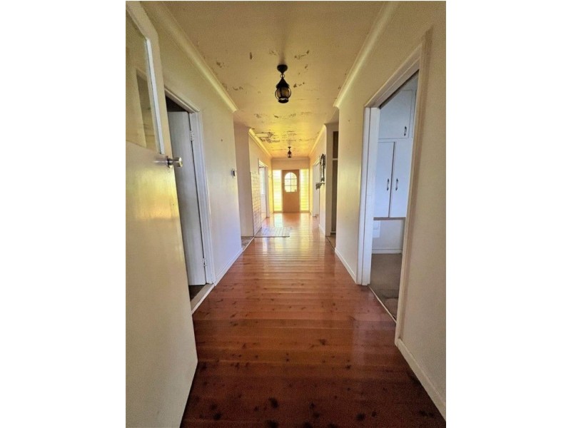 34 Mackie Street, Chinchilla QLD 4413