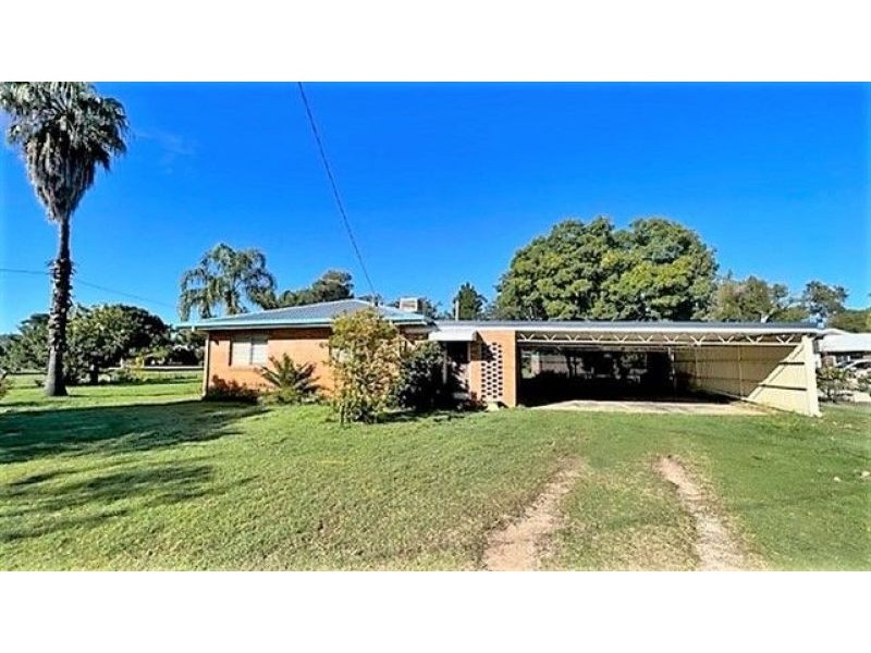 34 Mackie Street, Chinchilla QLD 4413