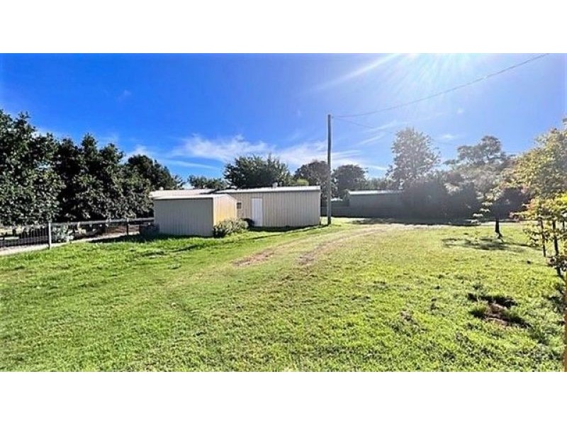 34 Mackie Street, Chinchilla QLD 4413