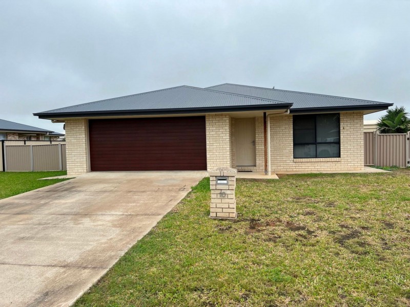 10 Sheridan Street, Chinchilla QLD 4413