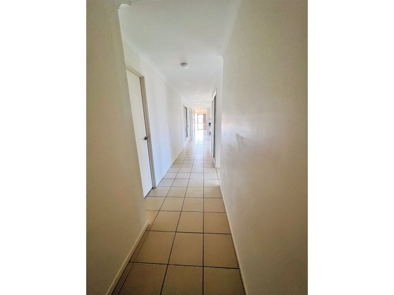 5 Sommerfeld Crescent, Chinchilla QLD 4413