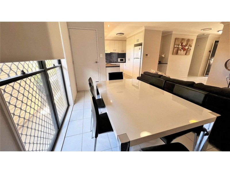 4/66 Middle Street, Chinchilla QLD 4413