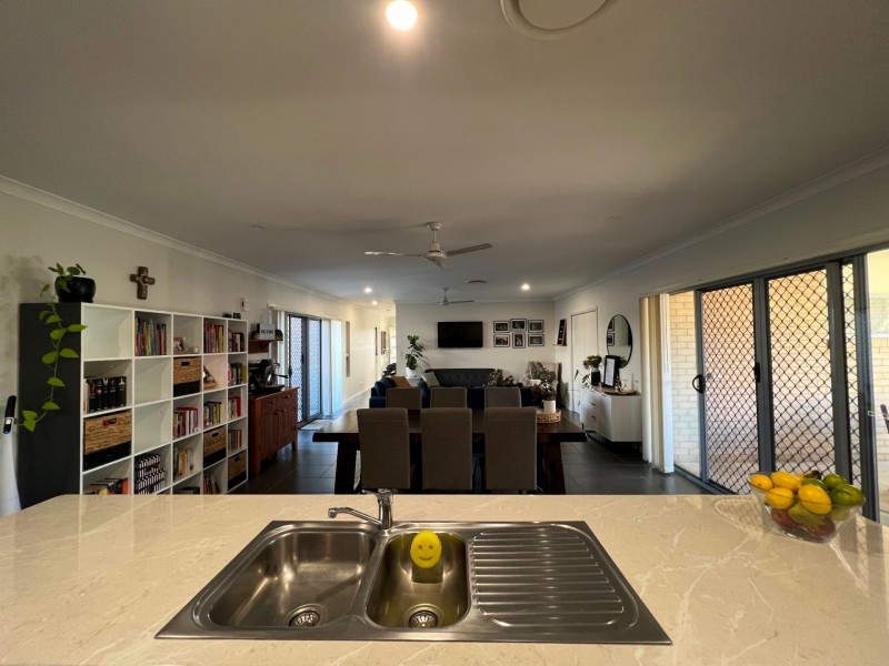 71 Mackie St, Chinchilla QLD 4413